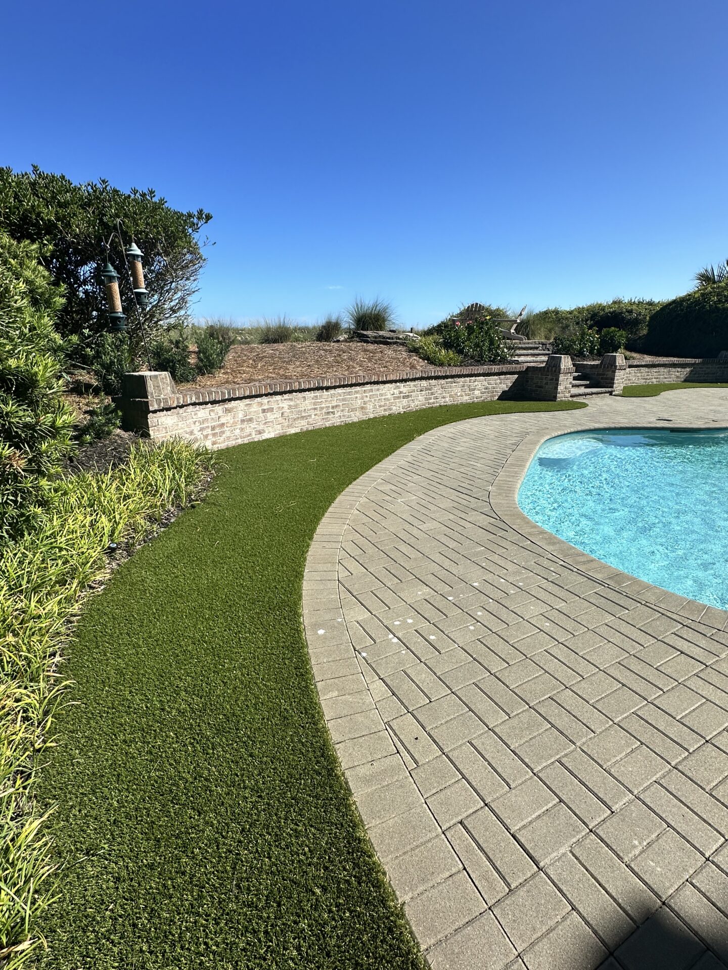 Artificial turf and putting green by Father Nature